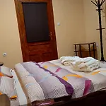 Fun And Rest Πανσιόν