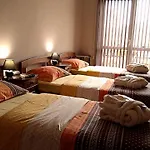 Fun And Rest Πανσιόν