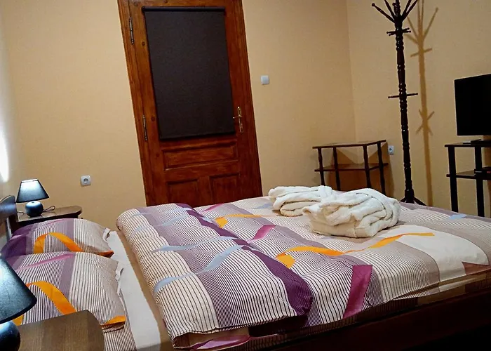 Fun And Rest Guest house